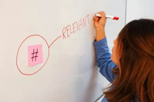 The Science of Personalization: Why Relevance Beats “Hi {FirstName}” in LinkedIn Outreach