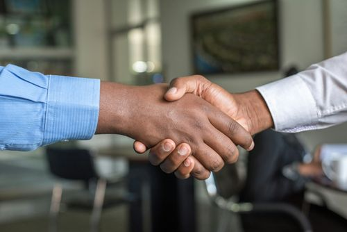 How LinkedIn automated messaging saves time and helps close deals